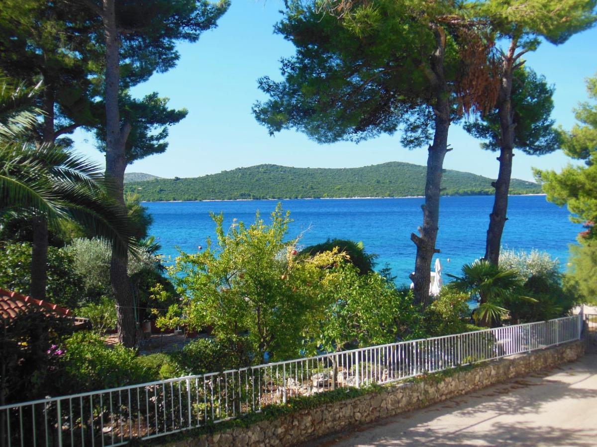 Holiday Home Oleander ザボリッチ エクステリア 写真